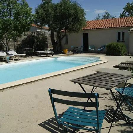 Studio Avec Piscine Corbere Exterior photo